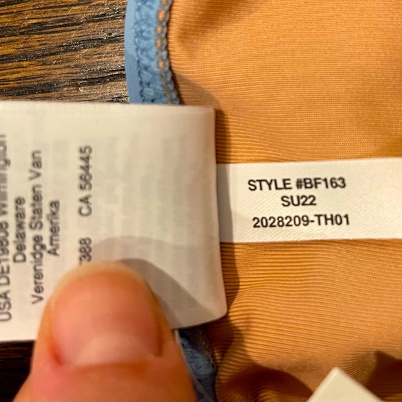 J.Crew V-neck One-Piece Bathing Suit NWT Light Blue Size 8 - Picture 4 of 11